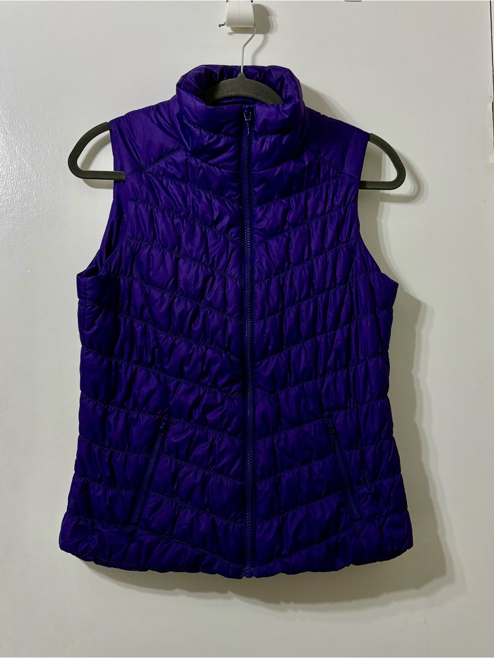 Women's Purple Quilted Puffer Vest -